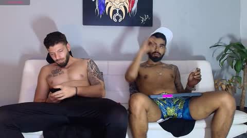 Snapshot of stephenbrown_ chatting on 12-17-24, 06:02 ................ online show from 12-17-24, 06:02