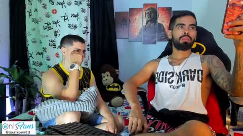 Snapshot of stephenbrown_ chatting on 12-17-24, 11:59 ................ online show from 12-17-24, 11:59
