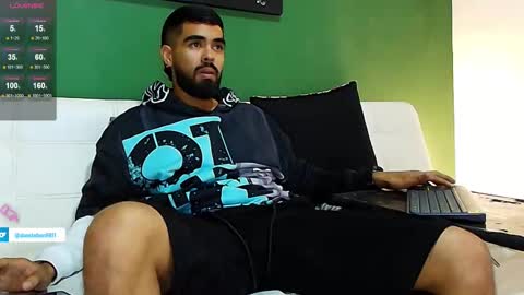 Snapshot of stephenbrown_ chatting on 09-10-25, 04:12 ................ online show from 09-10-25, 04:12