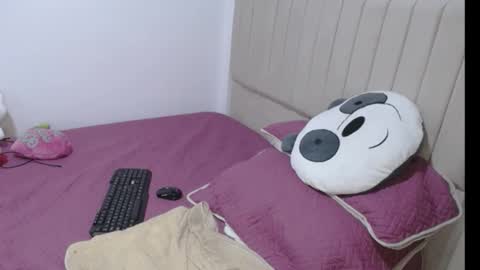 Snapshot of stepmom_slut_50_ chatting on 09-13-25, 09:36 Angie mature online show from 09-13-25, 09:36