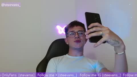 Snapshot of stevans_ chatting on 09-27-25, 04:50 Stevan online show from 09-27-25, 04:50