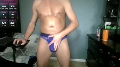 Im Yours online show from 09-11-25, 03:50