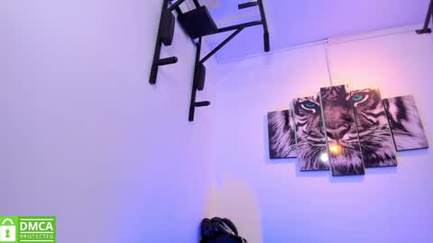 STIVEN online show from 02-06-25, 11:04