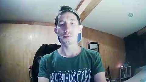 Snapshot of stevenbrookless chatting on 12-17-25, 02:06 Steve online show from 12-17-25, 02:06