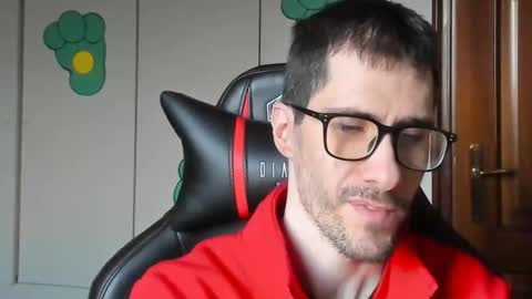 Steve online show from 11-08-25, 03:34