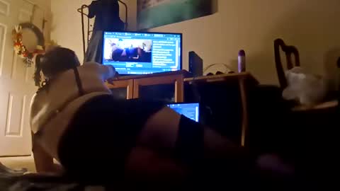 Snapshot of stevieee69xo chatting on 10-16-25, 06:14 stevieee69xo online show from 10-16-25, 06:14