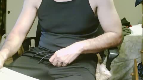 Snapshot of stevo69697 chatting on 11-11-25, 06:46 Chillguy online show from 11-11-25, 06:46