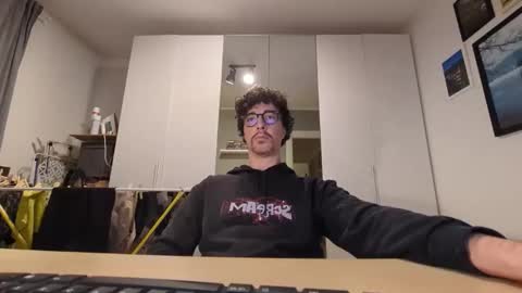 Jenk online show from 11-24-25, 04:07