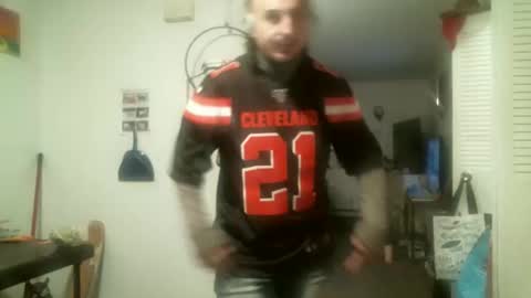 stickey online show from 11-17-25, 01:44