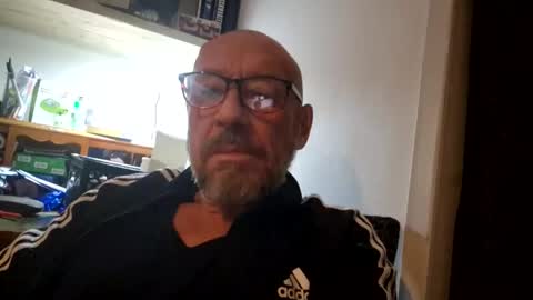 stirlinghealthandfitness online show from 11-28-25, 01:19