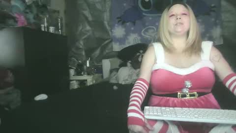 Tasha and Drew online show from 12-18-25, 07:58