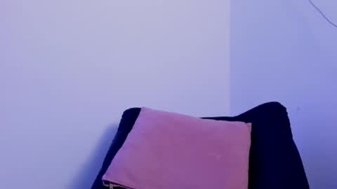 stiven__69 online show from 11-07-25, 06:57