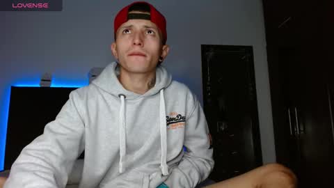 stiven tellez  online show from 02-23-25, 10:53