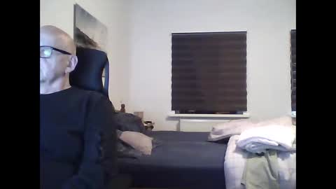 Snapshot of stoertebeker1958 chatting on 10-16-25, 03:35 stoertebeker1958 online show from 10-16-25, 03:35