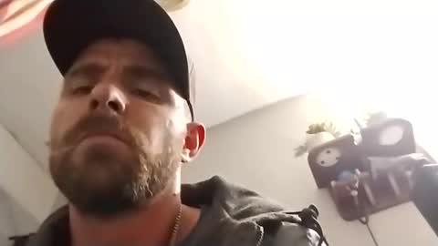 Oval2022 online show from 11-24-25, 03:06