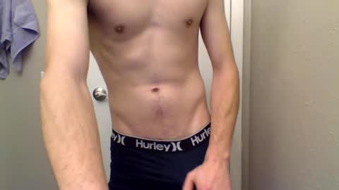 Snapshot of stoned32w chatting on 02-22-26, 04:16 Cameron online show from 02-22-26, 04:16