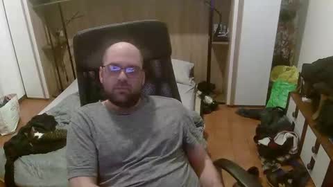 Snapshot of stonedd123 chatting on 02-09-26, 02:21 fabio online show from 02-09-26, 02:21