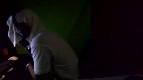 stonehardbbcdick2 online show from 02-01-25, 09:19