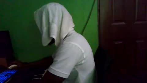 stonehardbbcdick2 online show from 03-09-25, 08:31