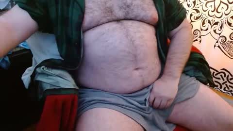 Snapshot of stonerbear42 chatting on 01-15-26, 02:32 Stonerbear42 online show from 01-15-26, 02:32