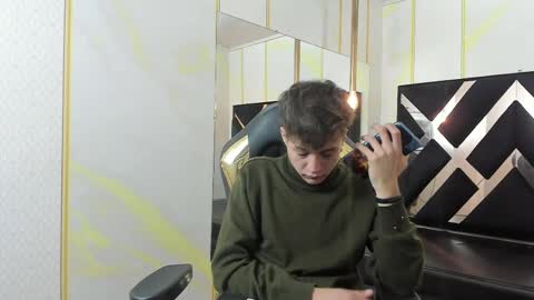 Snapshot of stonne69 chatting on 03-08-25, 12:30 stonne69 online show from 03-08-25, 12:30