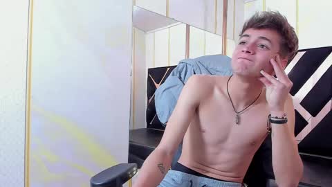 Snapshot of stonne69 chatting on 03-11-25, 01:45 stonne69 online show from 03-11-25, 01:45