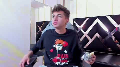 Snapshot of stonne69 chatting on 03-11-25, 06:08 stonne69 online show from 03-11-25, 06:08