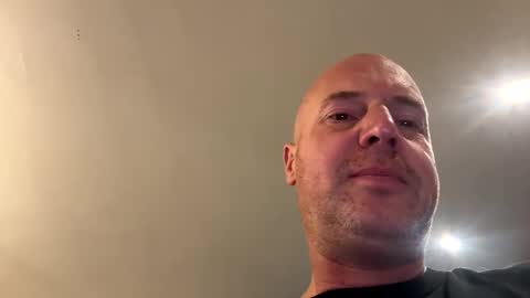 Snapshot of stoodley22 chatting on 12-15-24, 06:04 Stoodley22 online show from 12-15-24, 06:04