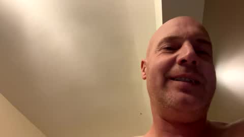 Snapshot of stoodley22 chatting on 01-05-25, 05:41 Stoodley22 online show from 01-05-25, 05:41