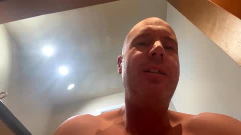 Snapshot of stoodley22 chatting on 11-03-25, 05:42 Stoodley22 online show from 11-03-25, 05:42