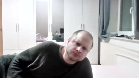 Stefan online show from 03-04-26, 05:41