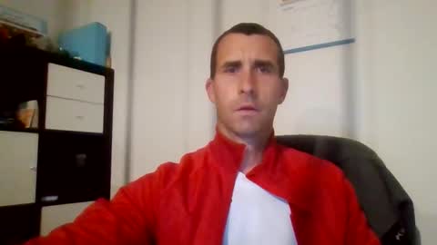 Snapshot of storanex chatting on 11-03-25, 08:21 storanex online show from 11-03-25, 08:21