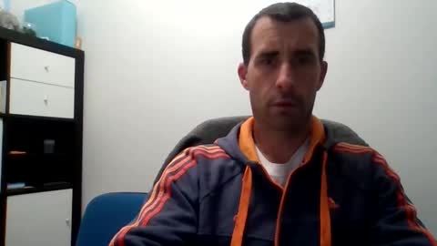 Snapshot of storanex chatting on 11-20-25, 09:25 storanex online show from 11-20-25, 09:25