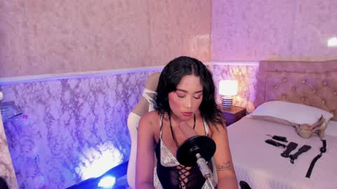 Stormy  online show from 04-01-26, 03:51