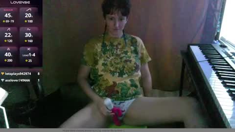 Snapshot of stormythunder chatting on 12-29-24, 07:43 Stormythunder online show from 12-29-24, 07:43