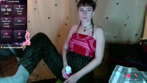 Snapshot of stormythunder chatting on 02-05-25, 12:10 Stormythunder online show from 02-05-25, 12:10