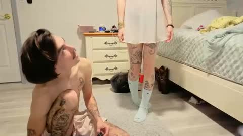 Snapshot of str8whiteboy21 chatting on 11-06-25, 08:54 str8whiteboy21 online show from 11-06-25, 08:54