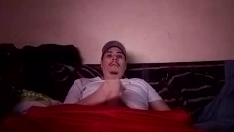 Snapshot of straightguyjakin85 chatting on 01-31-25, 05:40 McLovinJackin online show from 01-31-25, 05:40