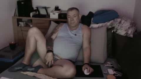 Stranger online show from 10-17-25, 08:44