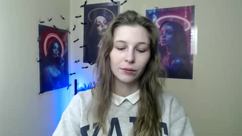 Amalia online show from 02-11-26, 01:05