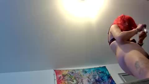 Snapshot of strangestslut chatting on 10-17-25, 09:17 strangestslut online show from 10-17-25, 09:17