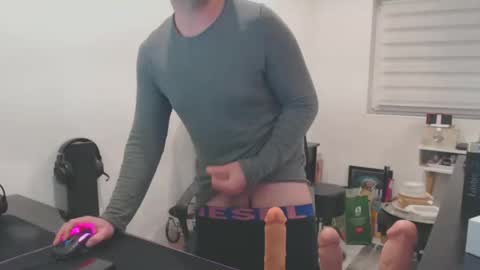 Snapshot of straponloverboy chatting on 12-28-24, 03:48 ImYours online show from 12-28-24, 03:48