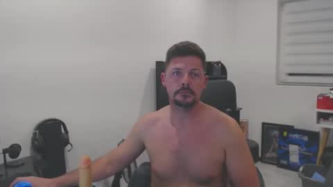 Snapshot of straponloverboy chatting on 10-30-25, 04:41 ImYours online show from 10-30-25, 04:41