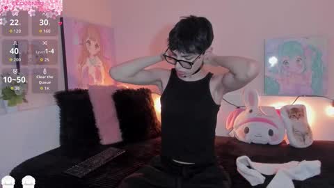 strawberry_kitty_ online show from 01-18-26, 03:54