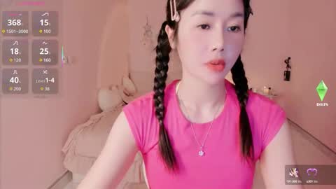 strawberry_loveee online show from 09-13-25, 05:07