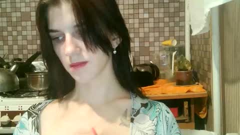 Snapshot of strawberry_storm chatting on 11-01-25, 10:12 Strawberry Storm online show from 11-01-25, 10:12