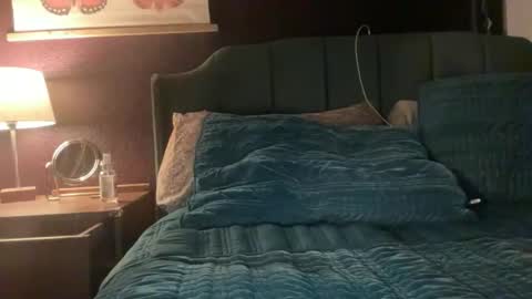 strawberrydAYdreamZ online show from 11-27-25, 10:28