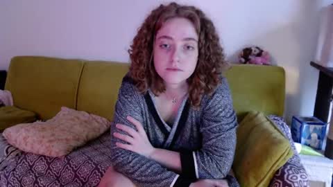 Strawberrylotsacake online show from 10-25-25, 01:51