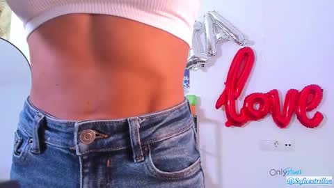 Snapshot of strawberrysofi chatting on 01-10-25, 04:41 Sofia online show from 01-10-25, 04:41