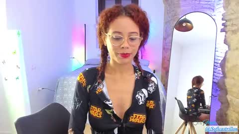 Snapshot of strawberrysofi chatting on 02-12-25, 03:51 Sofia online show from 02-12-25, 03:51